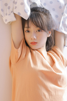 成人片